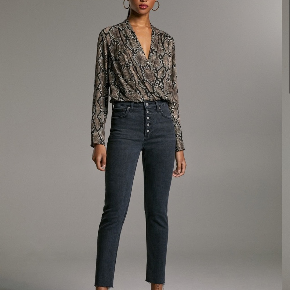 Aritzia Babaton Ambrose Bodysuit Size XS - Picture 7 of 10